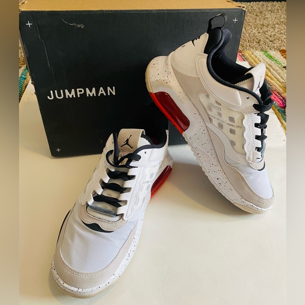 Jordan Max 200